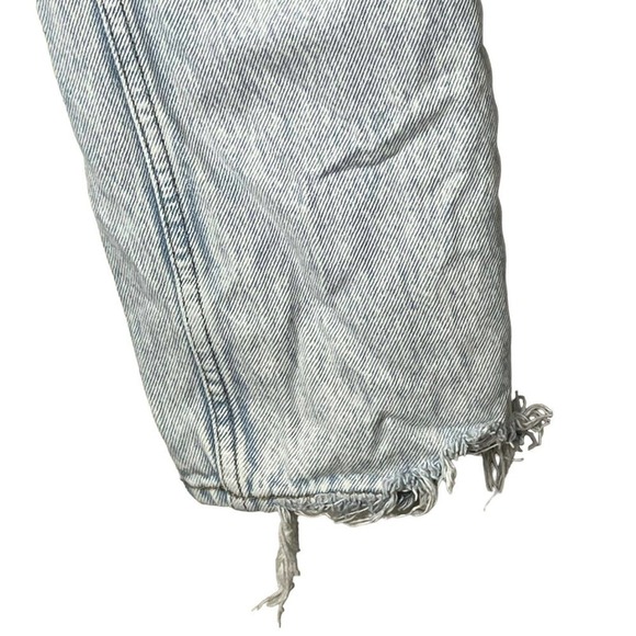 ABERCROMBIE & Fitch Mom Jeans 26 / 2 High Rise Raw Hem Acid Light Wash - Picture 3 of 8
